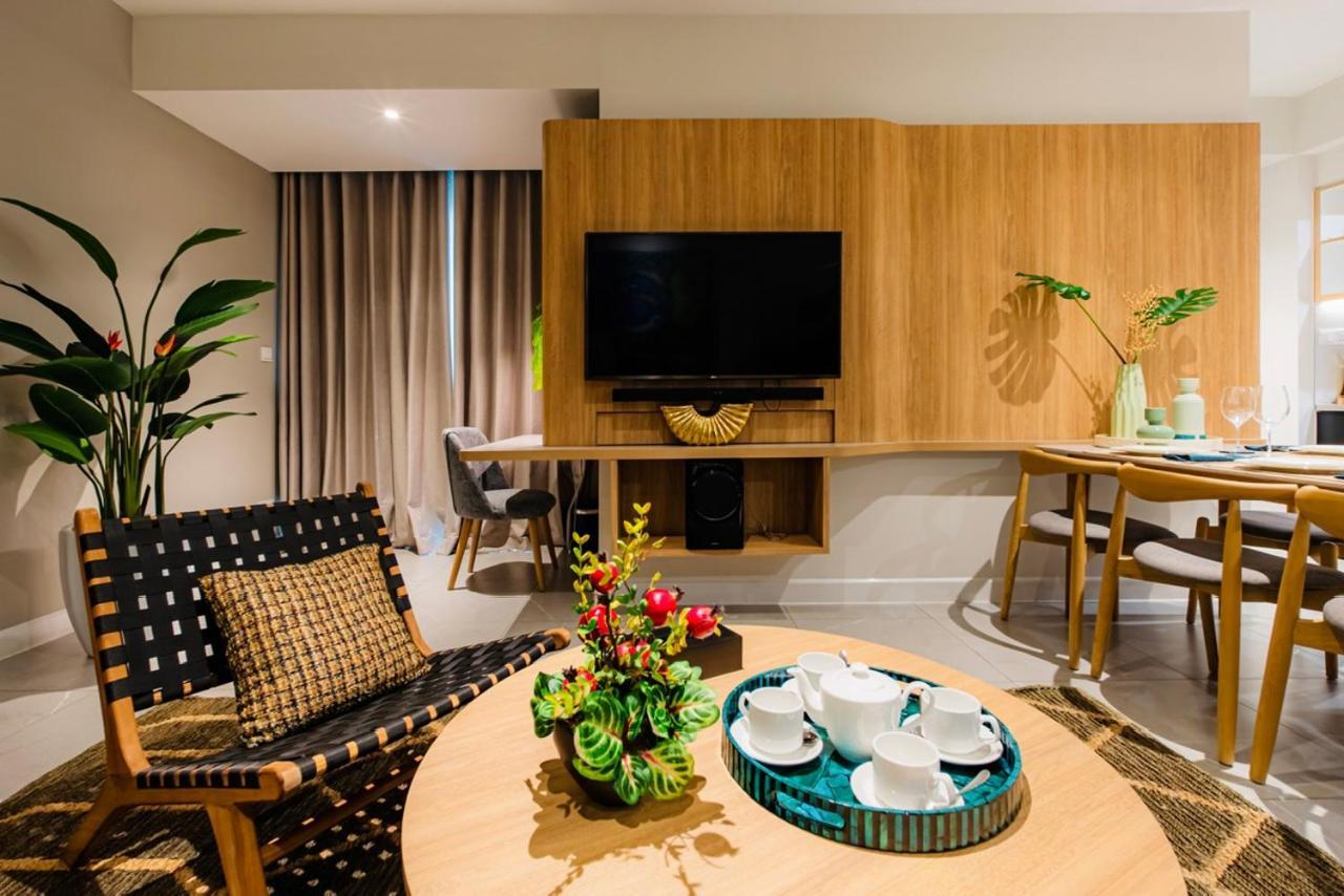 Zenity Luxury Apartment In District 1 Since 2024 ホーチミン市 エクステリア 写真