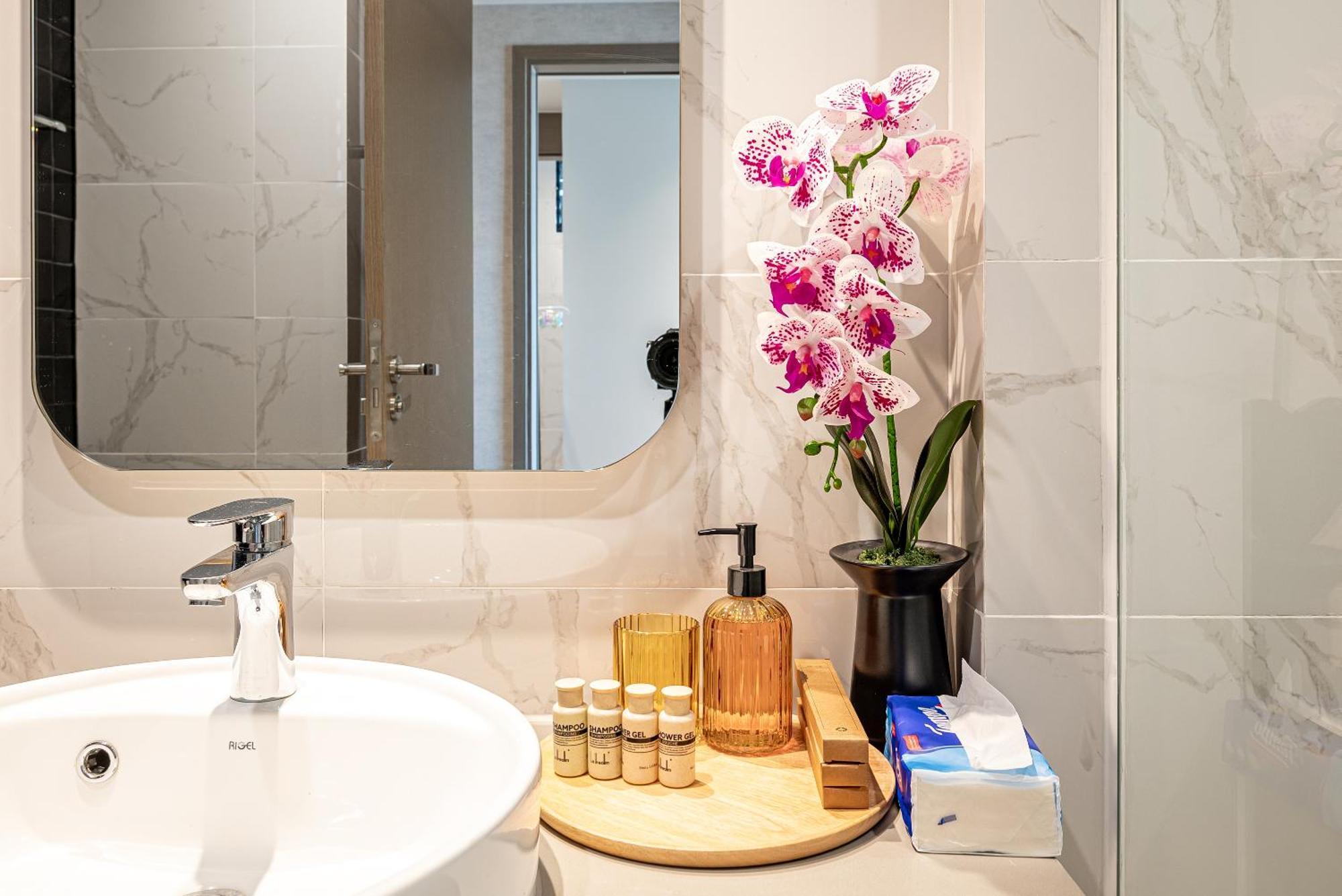 Zenity Luxury Apartment In District 1 Since 2024 ホーチミン市 エクステリア 写真