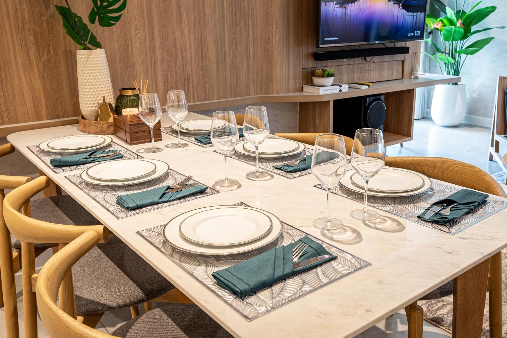 Zenity Luxury Apartment In District 1 Since 2024 ホーチミン市 エクステリア 写真